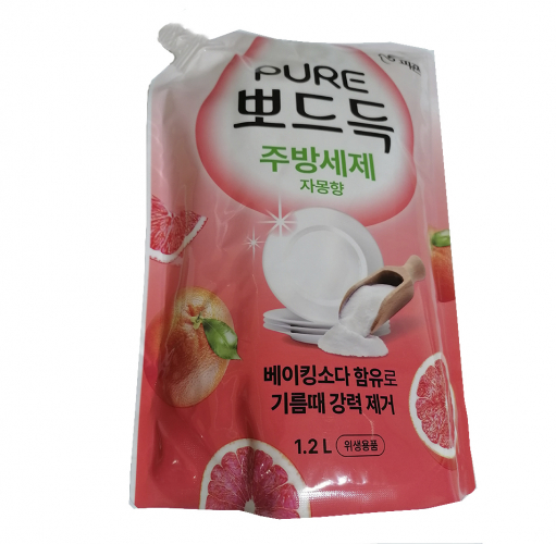 Средство для мытья посуды PIGEON Pure Grapefruit с ароматом грейпфрута 1200 мл, мягкая упаковка 